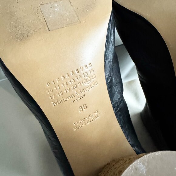 Margiela Tabi Paper Boots in Black, size 38 - Picture 5 of 11